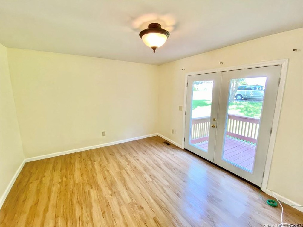 420 New Haven Ave #a, Derby, CT 06418