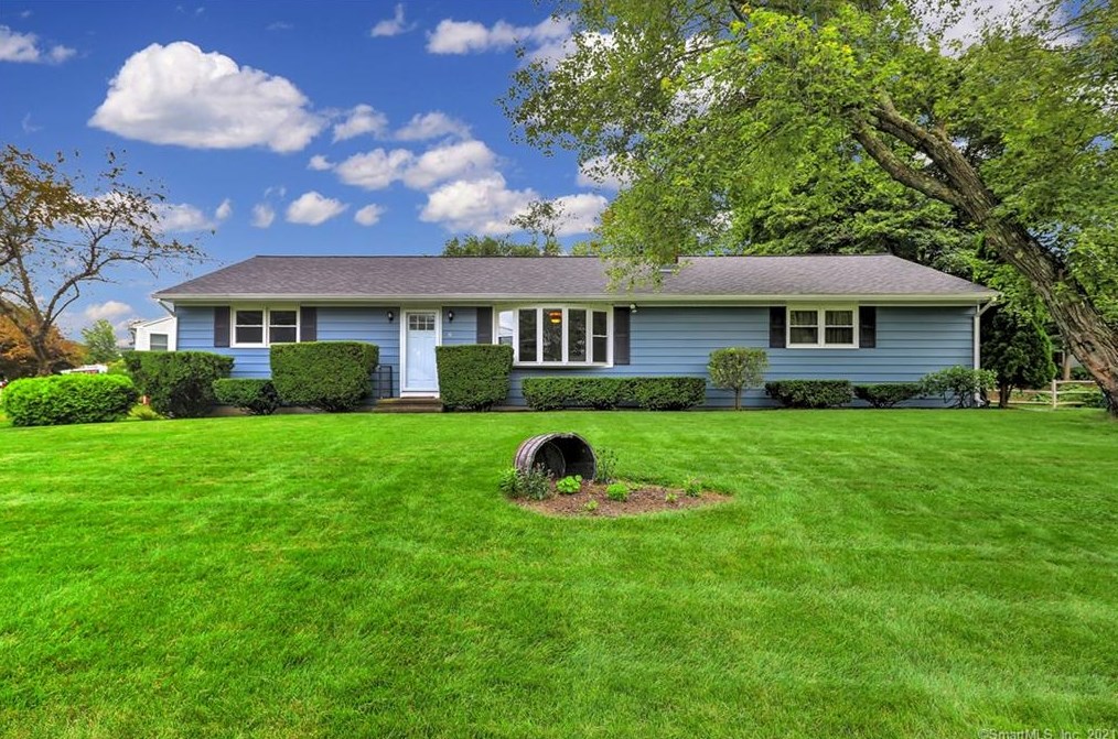 6 Martin Terrace, Ansonia, CT 06401