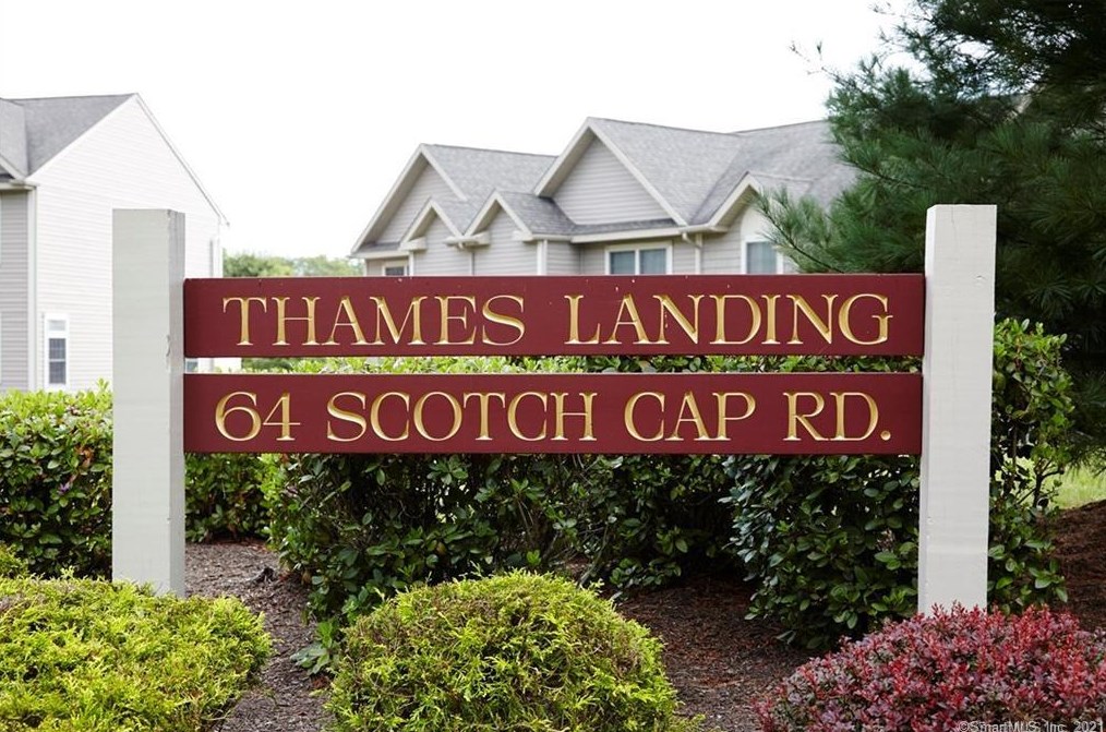 64 Scotch Cap Rd #172, Quaker Hill, CT 06375