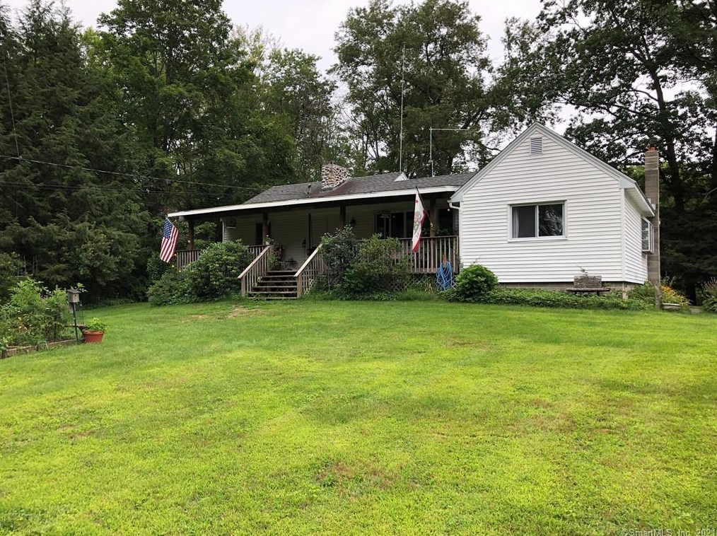 98 Pinney St, Colbrook, CT 06021