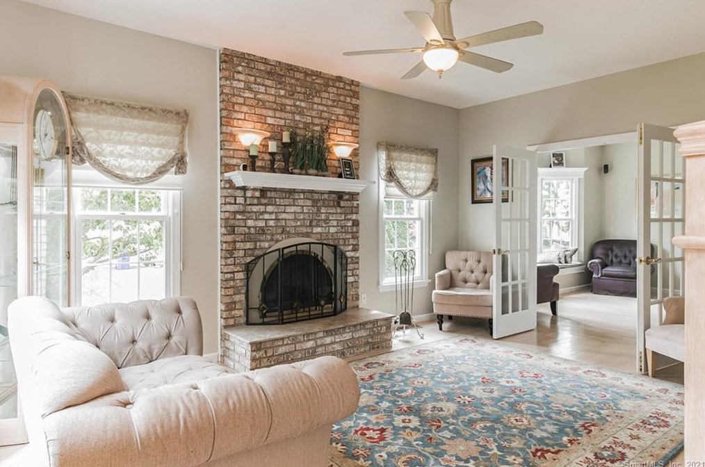 35 Stevens Rd, Wapping, CT 06074