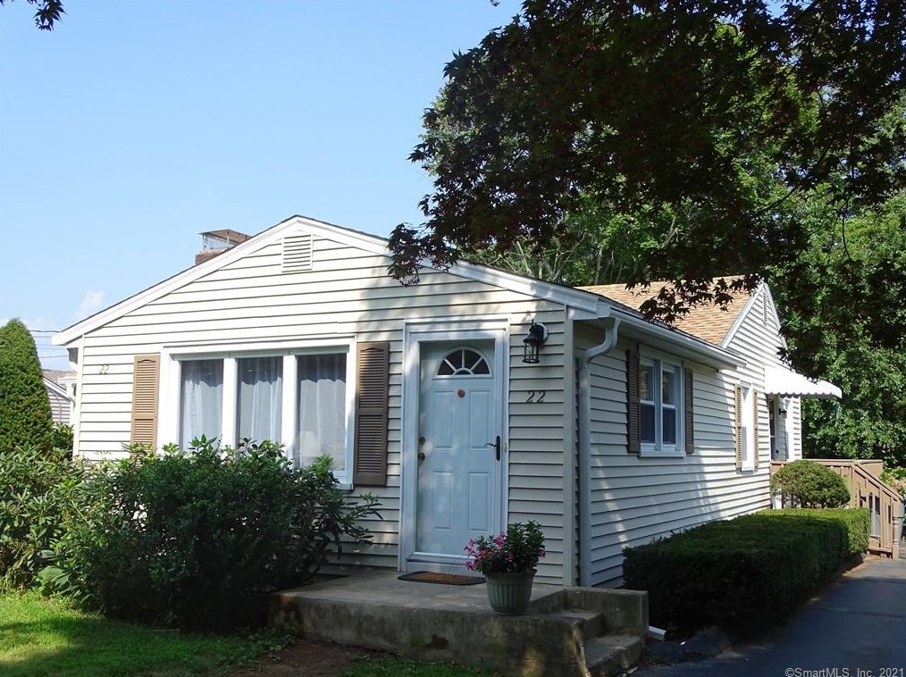 22 Marshall Rd, Branford, CT 06405