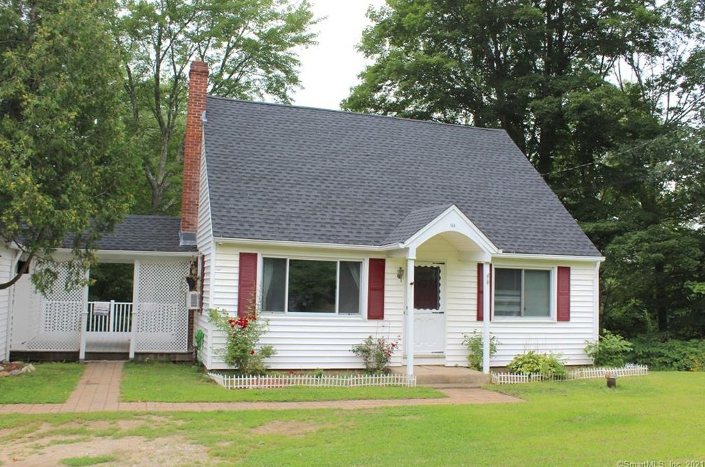 164 Torringford St, Winsted, CT 06098 exterior