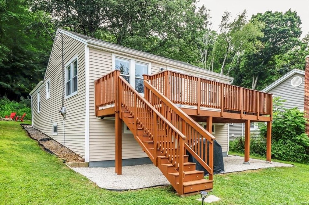 263 Lake Plymouth Blvd, Plymouth, CT 06782