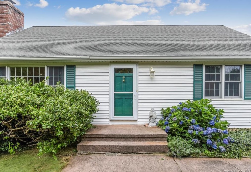 59 Great Hill Rd, Portland, CT 06480