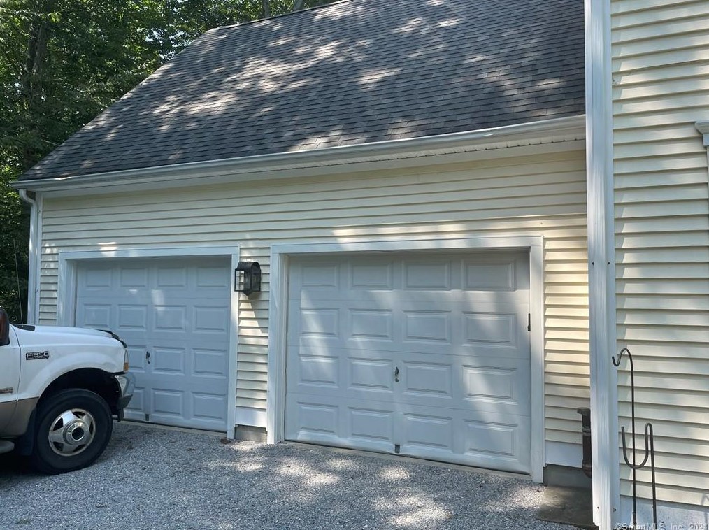 53 Witch Hazel Dr, Deep River, CT 06417