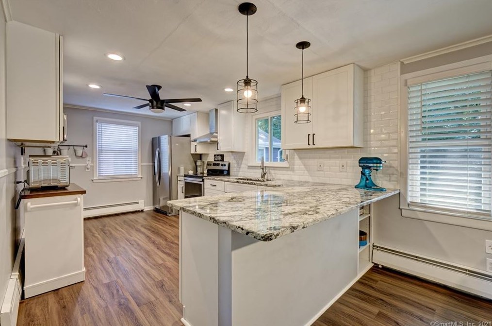 192 Green Rd, Manchester, CT 06042