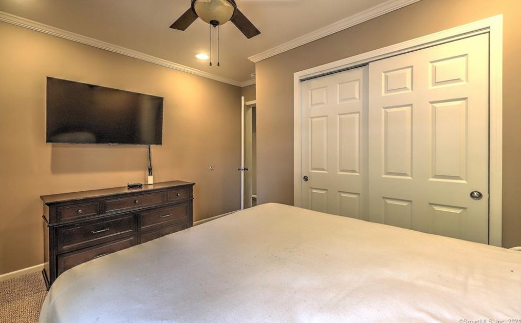 56 Woodland Park, Huntington CT  06484-5347 exterior