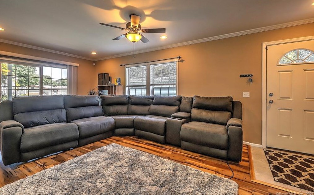 56 Woodland Park, Huntington CT  06484-5347 exterior