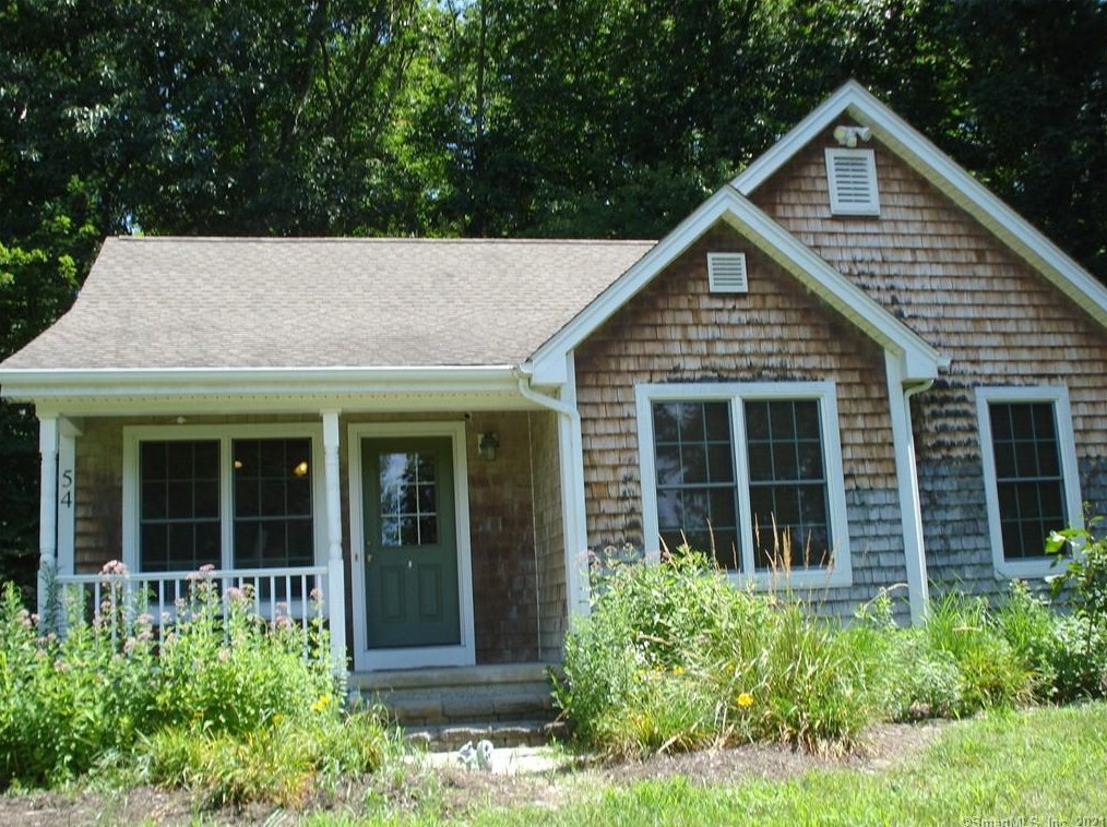 54 Card St, Exeter, CT 06249