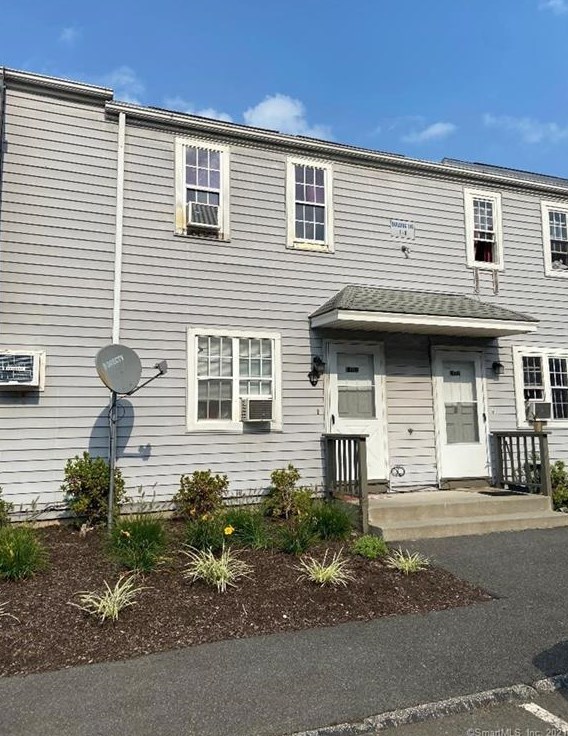 14 Scuppo Rd #e4, Danbury, CT 06811
