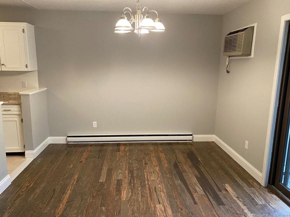 180 Glenbrook Rd #27, Stamford, CT 06902