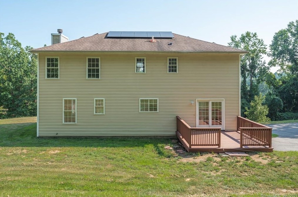 43 Terese Rd, Beacon Falls, CT 06403