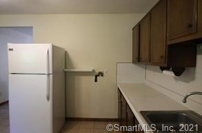 18 A St #b-4, Derby, CT 06418