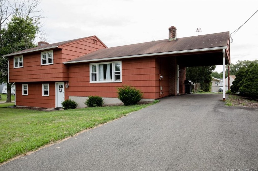 40 Arlington St, Meriden, CT 06450-4727