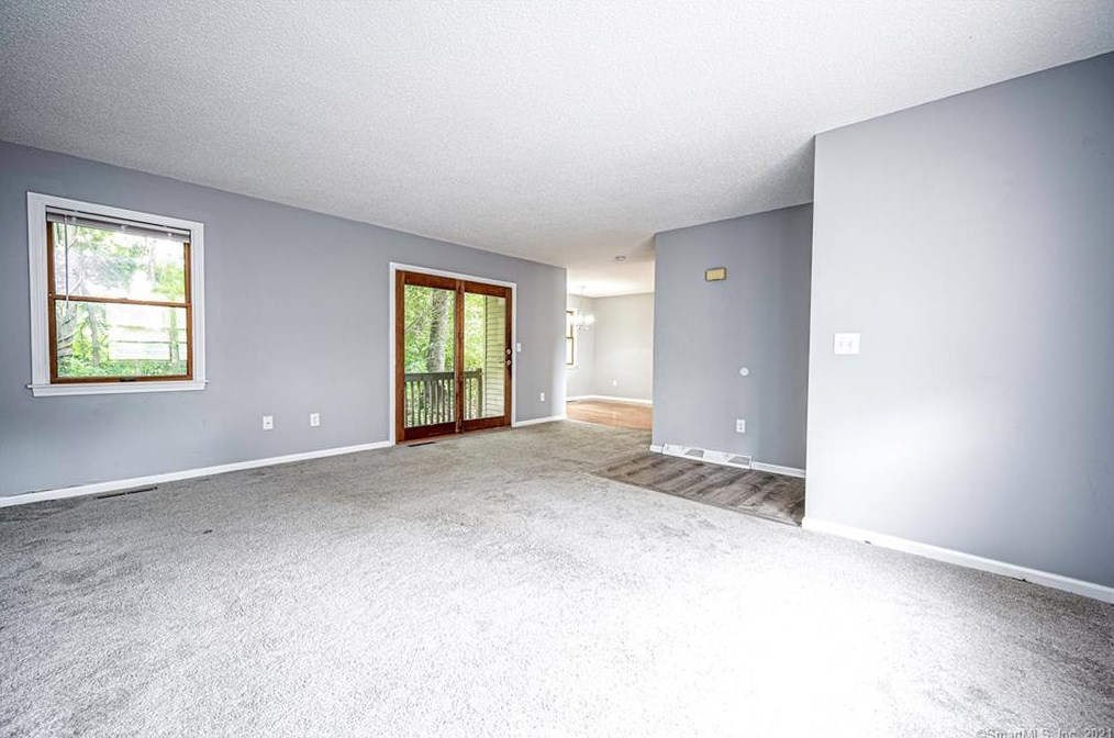 1001 Whalley Ave, New Haven CT  06515-1722 exterior