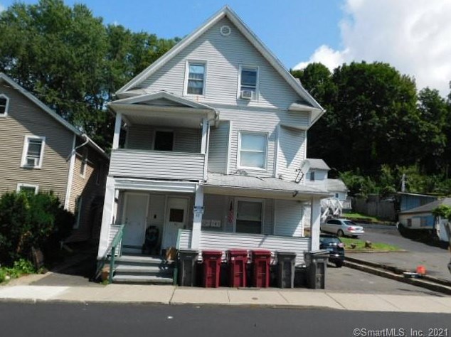 40 Carroll St, Union City, CT 06770