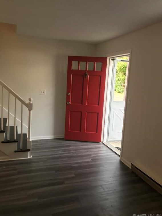 95 Niles Hill Rd #95, United States Coast Guard Ac, CT 06320