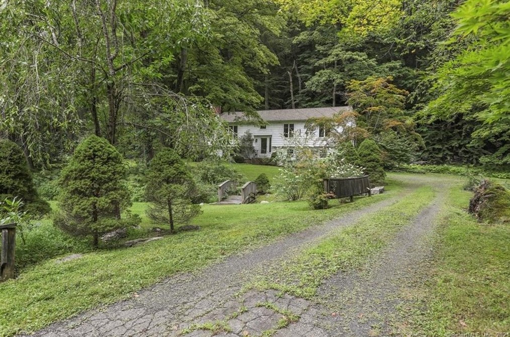 40 Limestone Terrace, Ridgefield, CT 06877