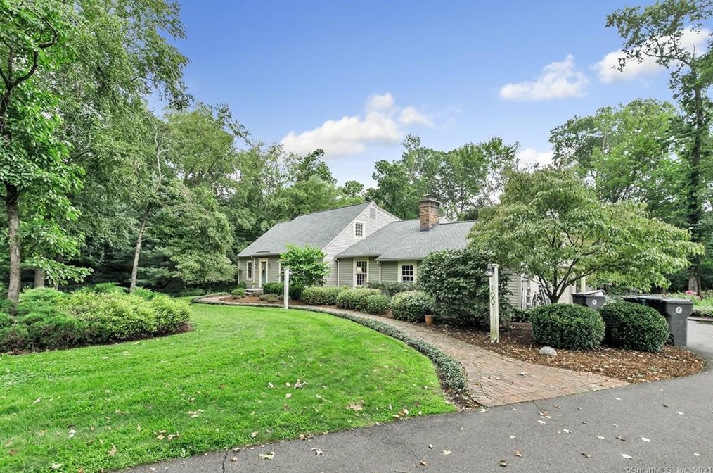 100 Barytes Dr, Cheshire, CT 06410