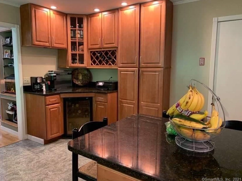 143 Kearney Rd, Pomfret Center, CT 06259