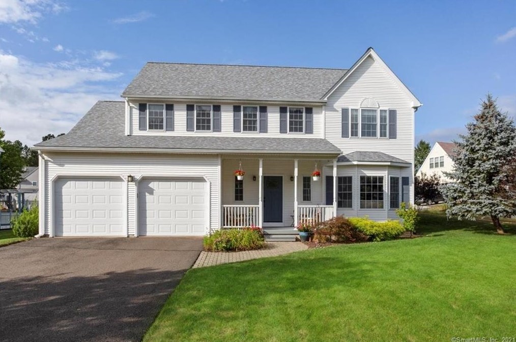 10 Terrell Farms Way, Wallingford, CT 06492