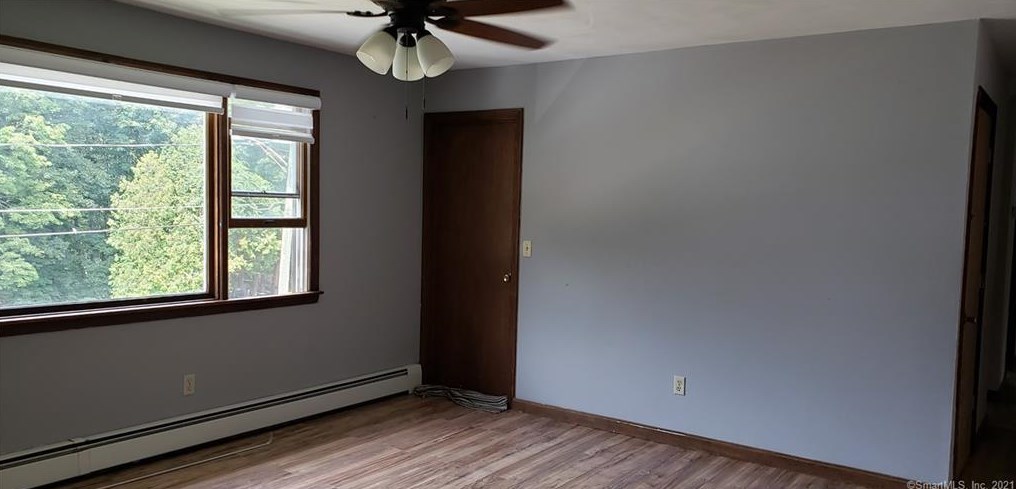 37 Manners Ave #3, Chestnut Hill, CT 06226