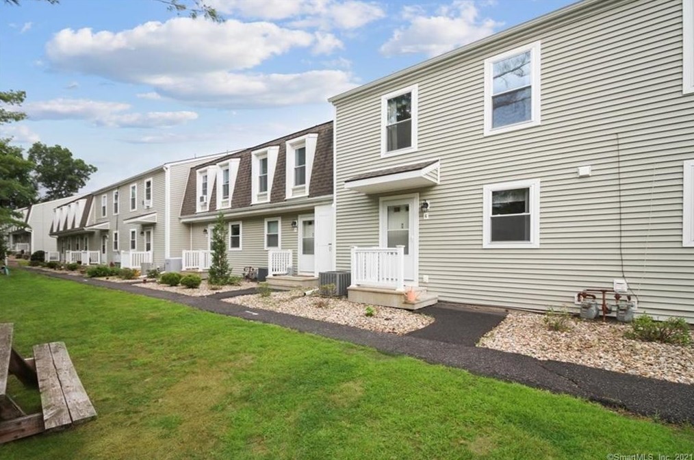 235 Brittany Farms Rd #g, New Britain, CT 06053