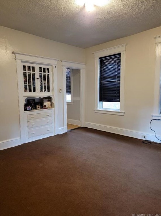 117 Preston St, Hartford CT 06114-2542 exterior