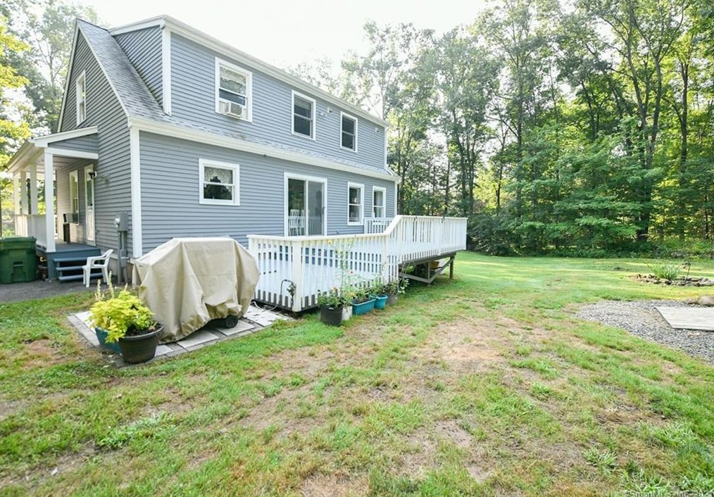 28 Dunn Hill Rd, Durham, CT 06422