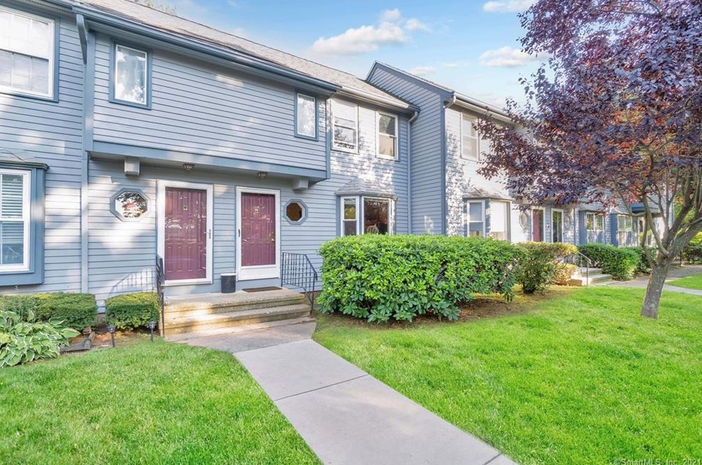 1 Abbott Rd #79, Ellington, CT 06029