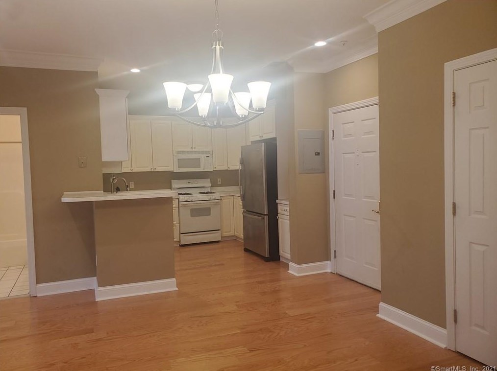 105 Richards Ave #1201, Norwalk, CT 06854