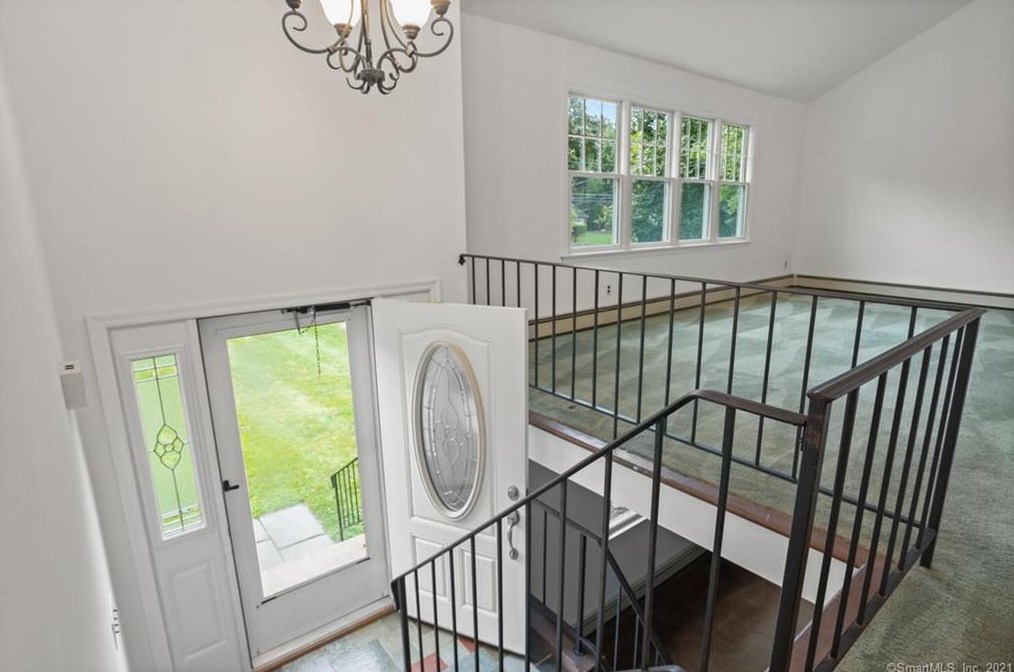 393 Newtown Ave, Norwalk, CT 06851