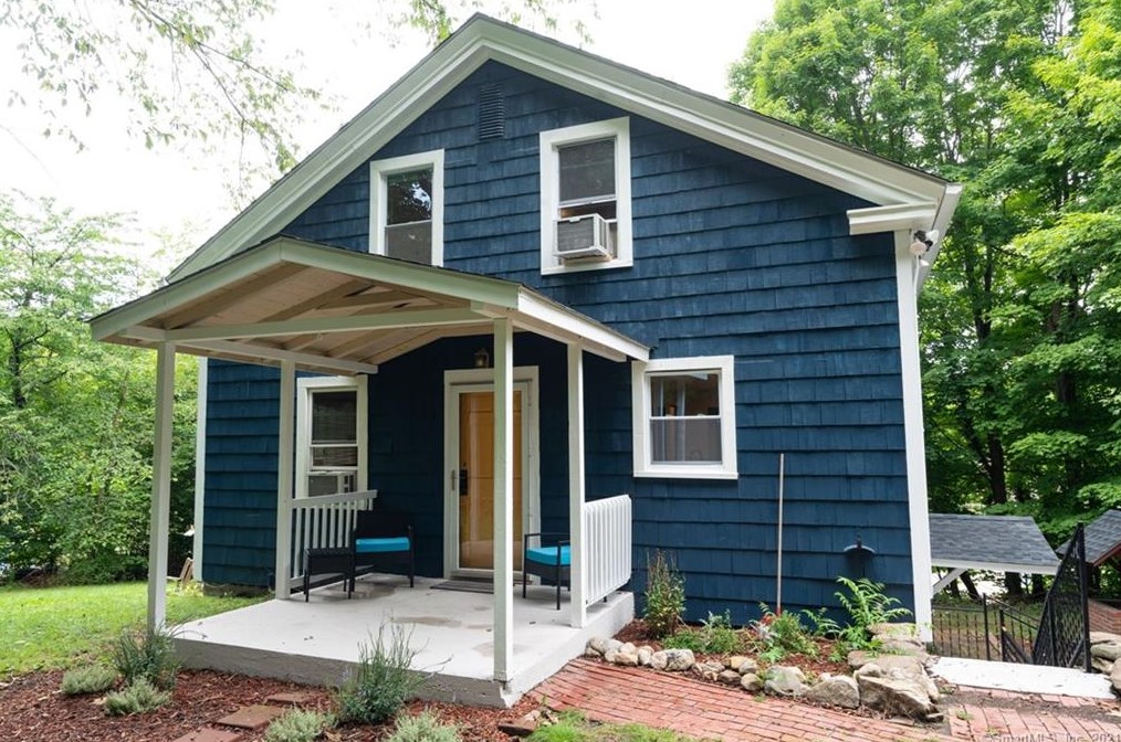 1769 Watertown Ave, Waterbury, CT 06708