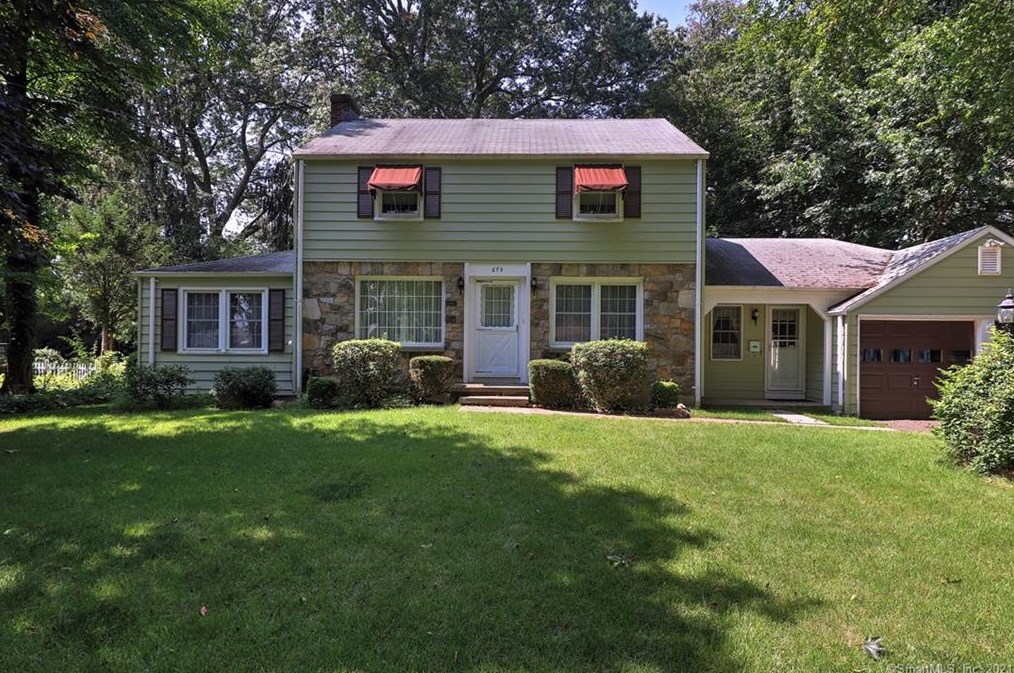 675 Hilltop Dr, Stratford, CT 06614-2413