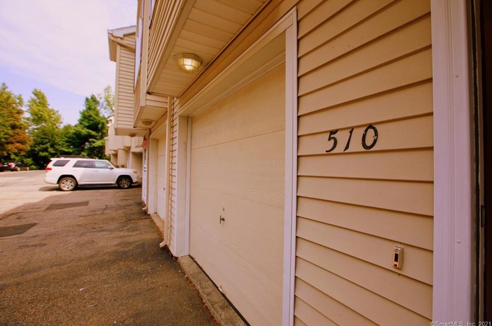 233 Derby Ave #510, Derby, CT 06418
