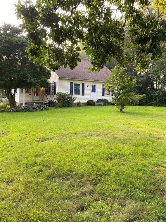 285 Freedley Rd, Pomfret Center, CT 06259