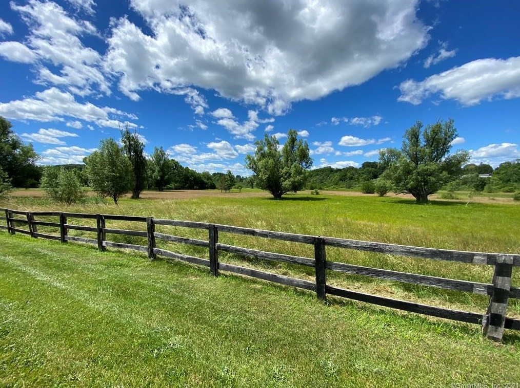 55 Still Meadow Rd, West Woods, CT 06069