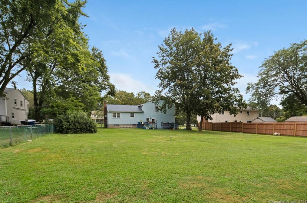 339 Nevers Rd, Wapping, CT 06074
