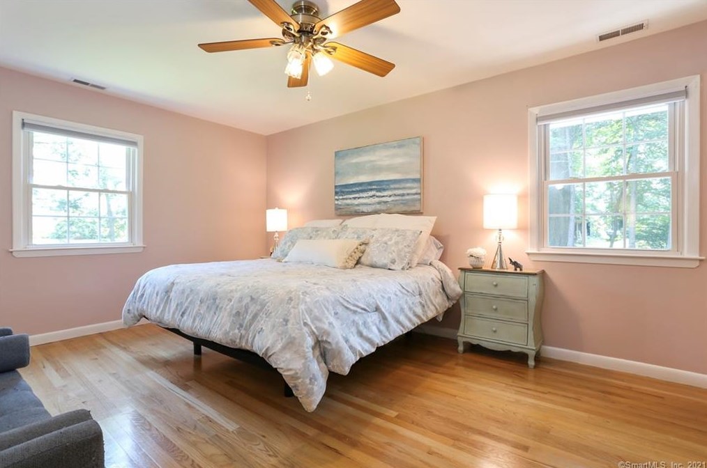 17 Birch Rise Dr, Newtown CT  06470-2005 exterior