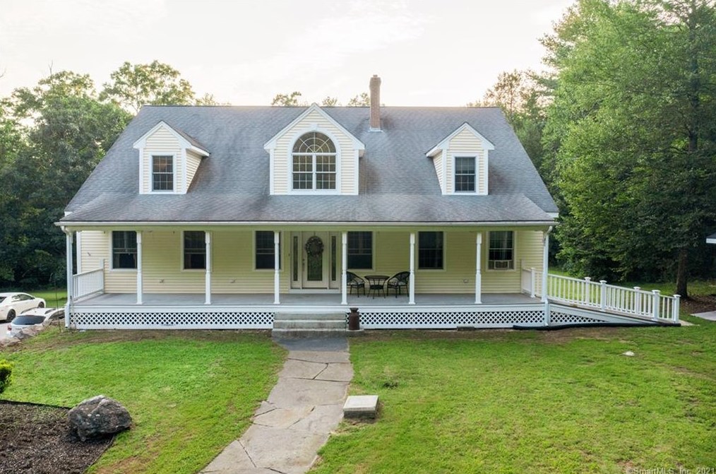 1444 Riverside Dr, Fabyan, CT 06255