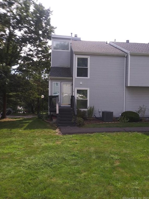 14 Pheasant Run, Cromwell, CT 06416-2537