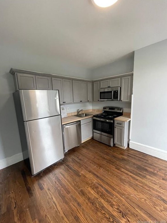 221 Sherman Ave #5, New Haven, CT 06511