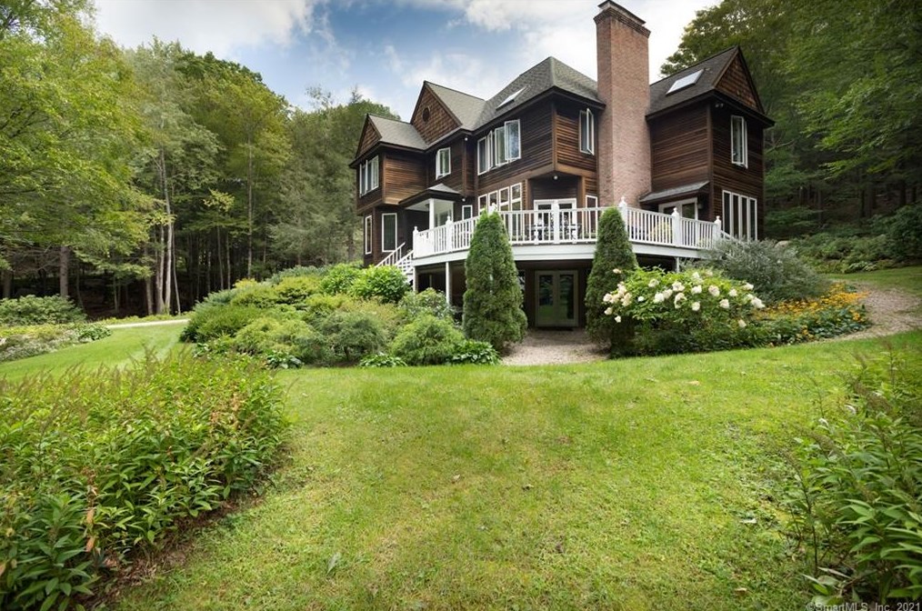 404 Colebrook Rd, Colbrook, CT 06021