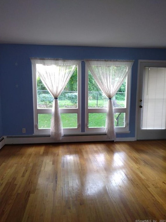 167 Centerbrook Rd, New Haven CT 06518-3413 exterior