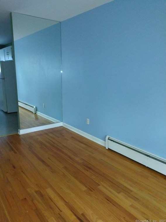 167 Centerbrook Rd, New Haven CT  06518-3401 exterior