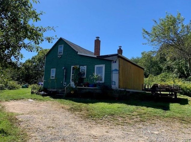 183 Oslo St, Mystic, CT 06355-1337
