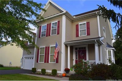 9 Nantucket Way #9 - Photo 1