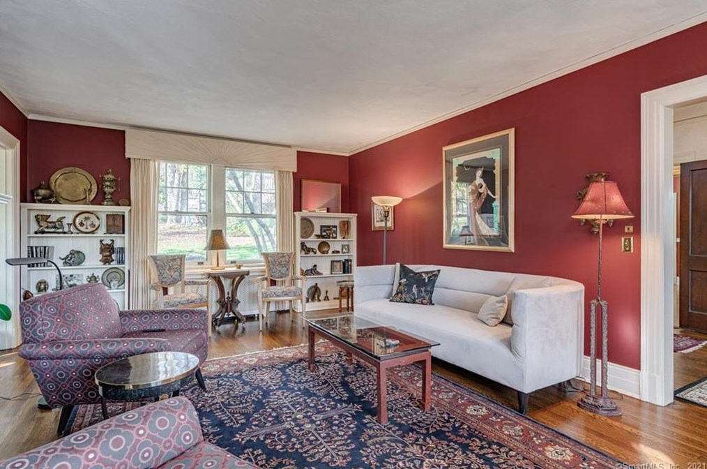 247 Terry Rd, Hartford CT 06105-1110 exterior