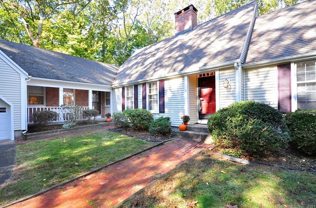 3 Otter Cove Dr, Fenwick, CT 06475